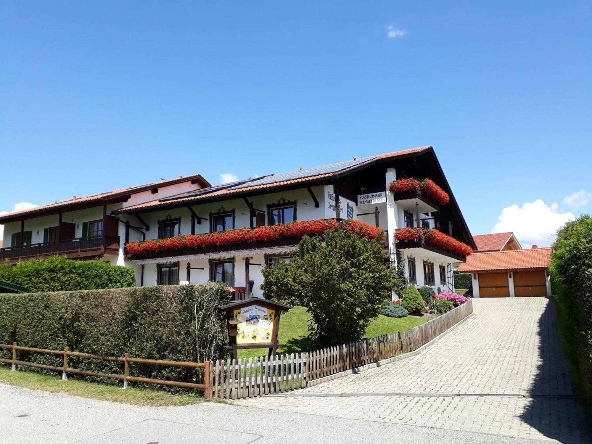 Ferienwohnung-Susanne-Im-Gaestehaus-Bergfrieden Bayersoien Exterior foto